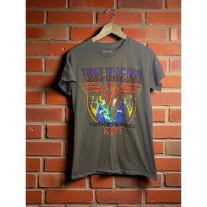 Vintage Style REPRINT Van Halen 1984 Tour of the World T-Shirt – Size S